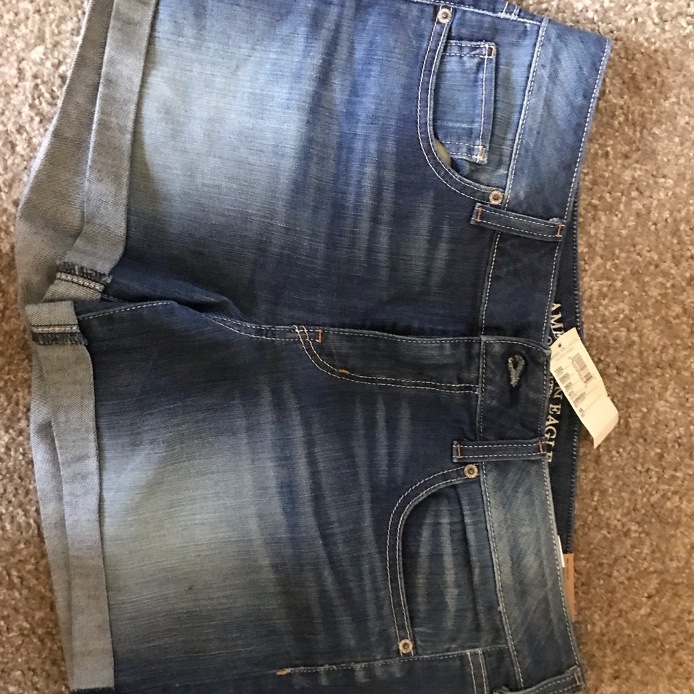 American Eagle shorts - Never worn!